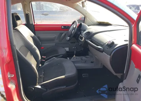 1998 Volkswagen New Beetle Tdi from USA, damaged, VIN 3VWBF61CXWM037448